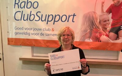 SWOVE ontvangt cheque van Rabo ClubSupport